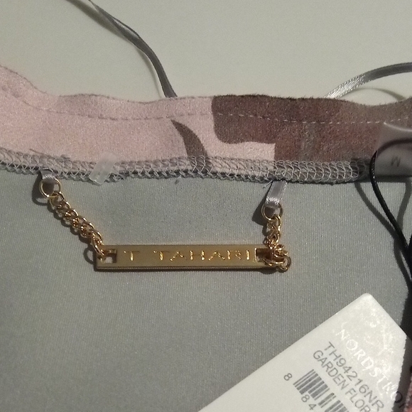 Floral Patterned Open Front Jacket‎ - Picture 8 of 10